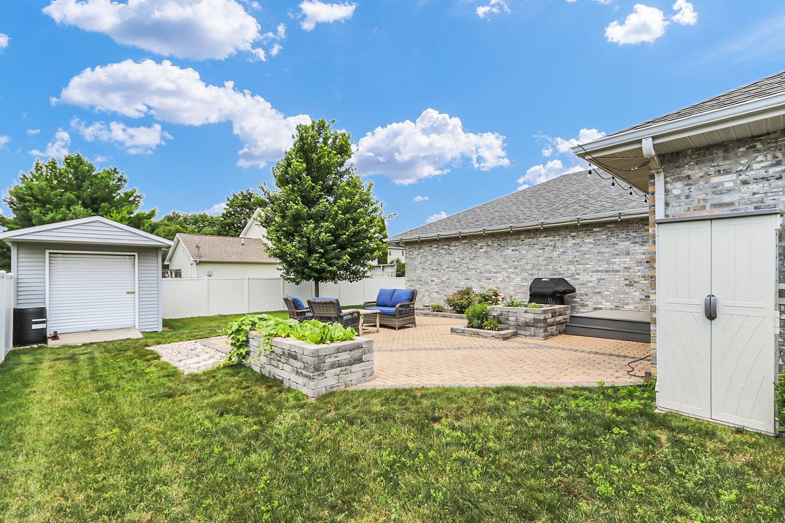 Property photo 28