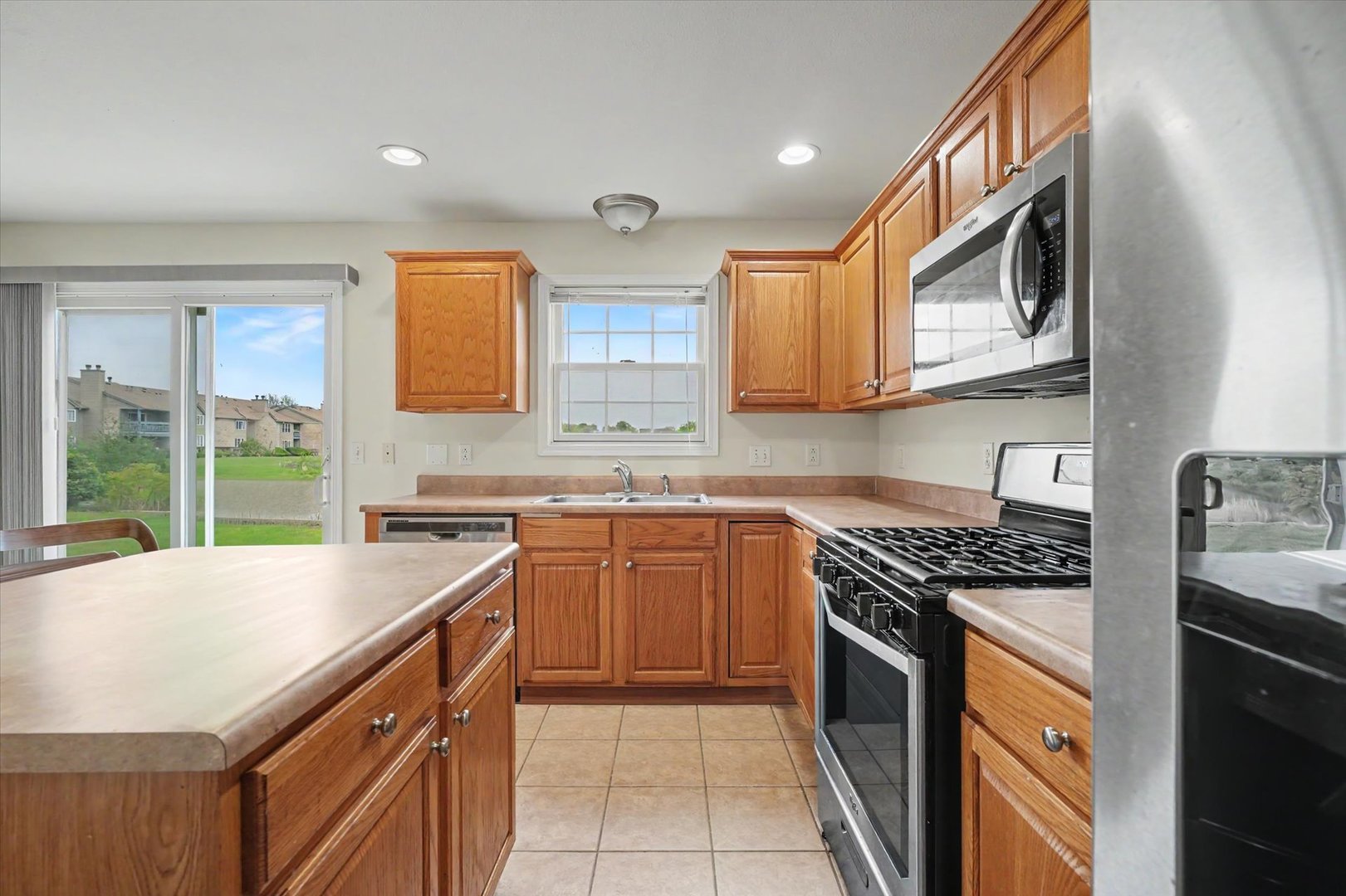 Photo 9 of 2508 Windward Boulevard