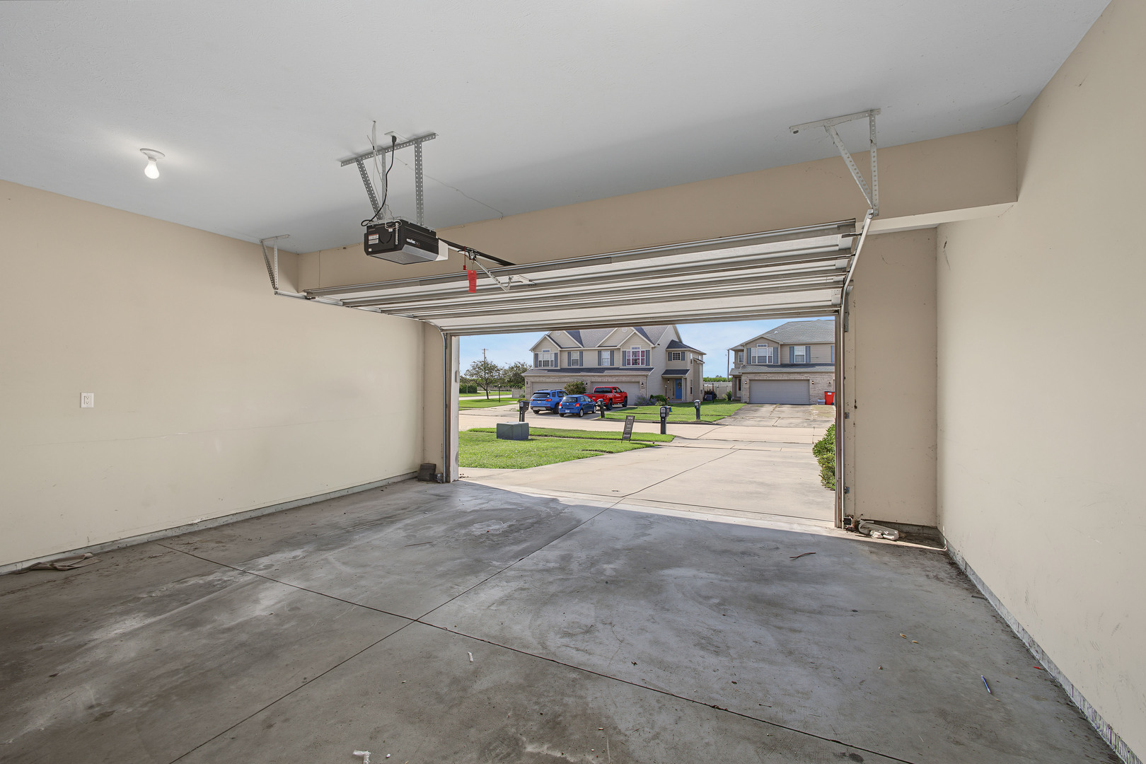 Property photo 44