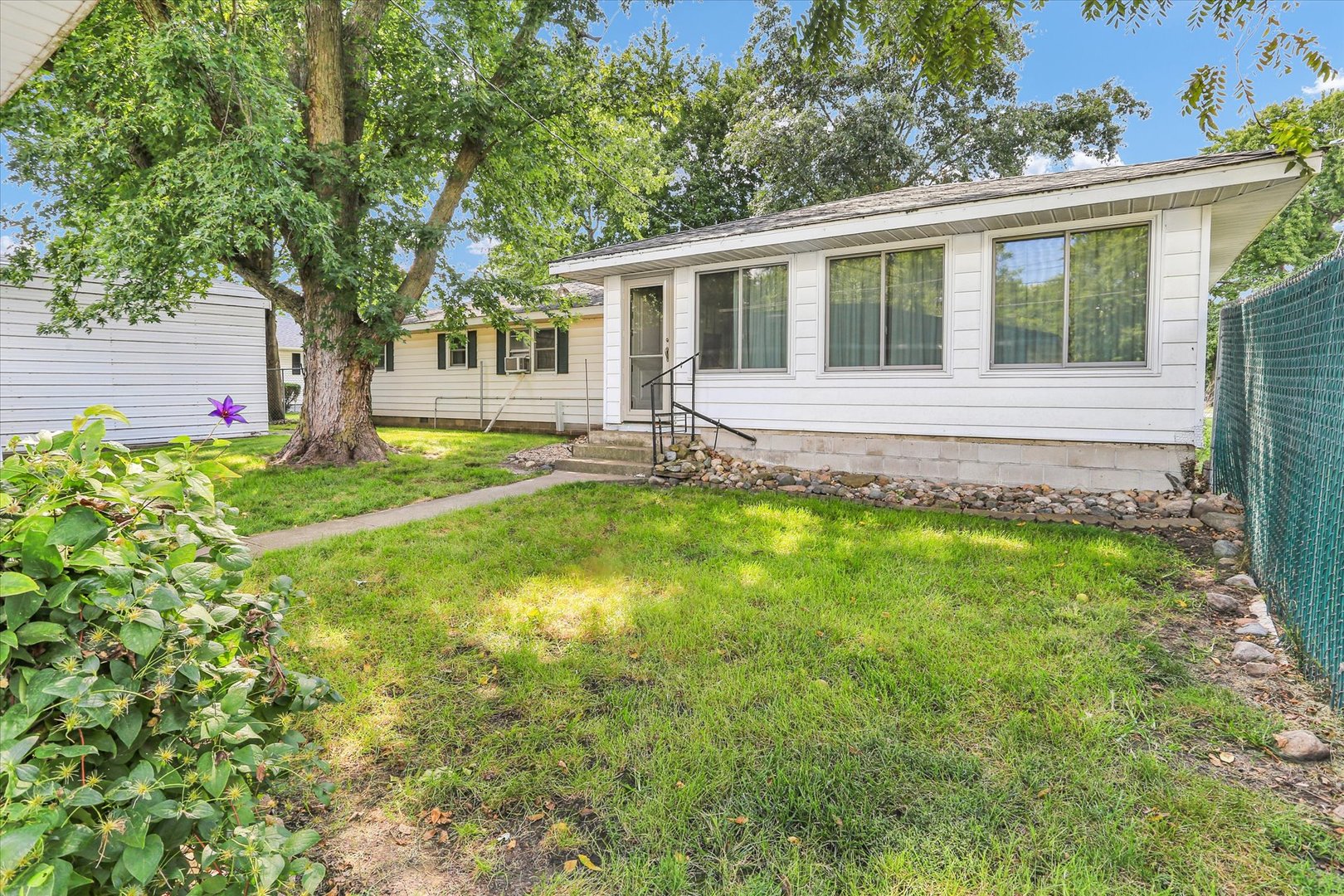 Property photo 33