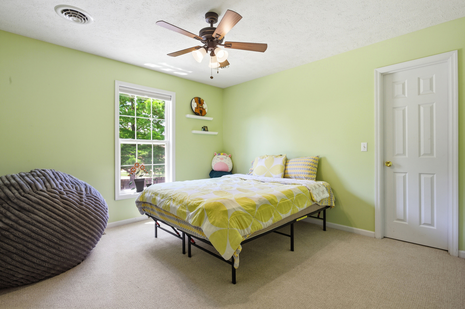Property photo 33