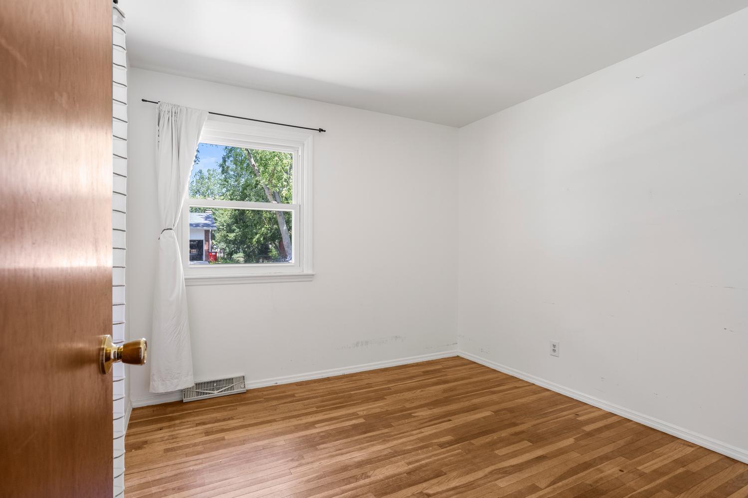 Property photo 28