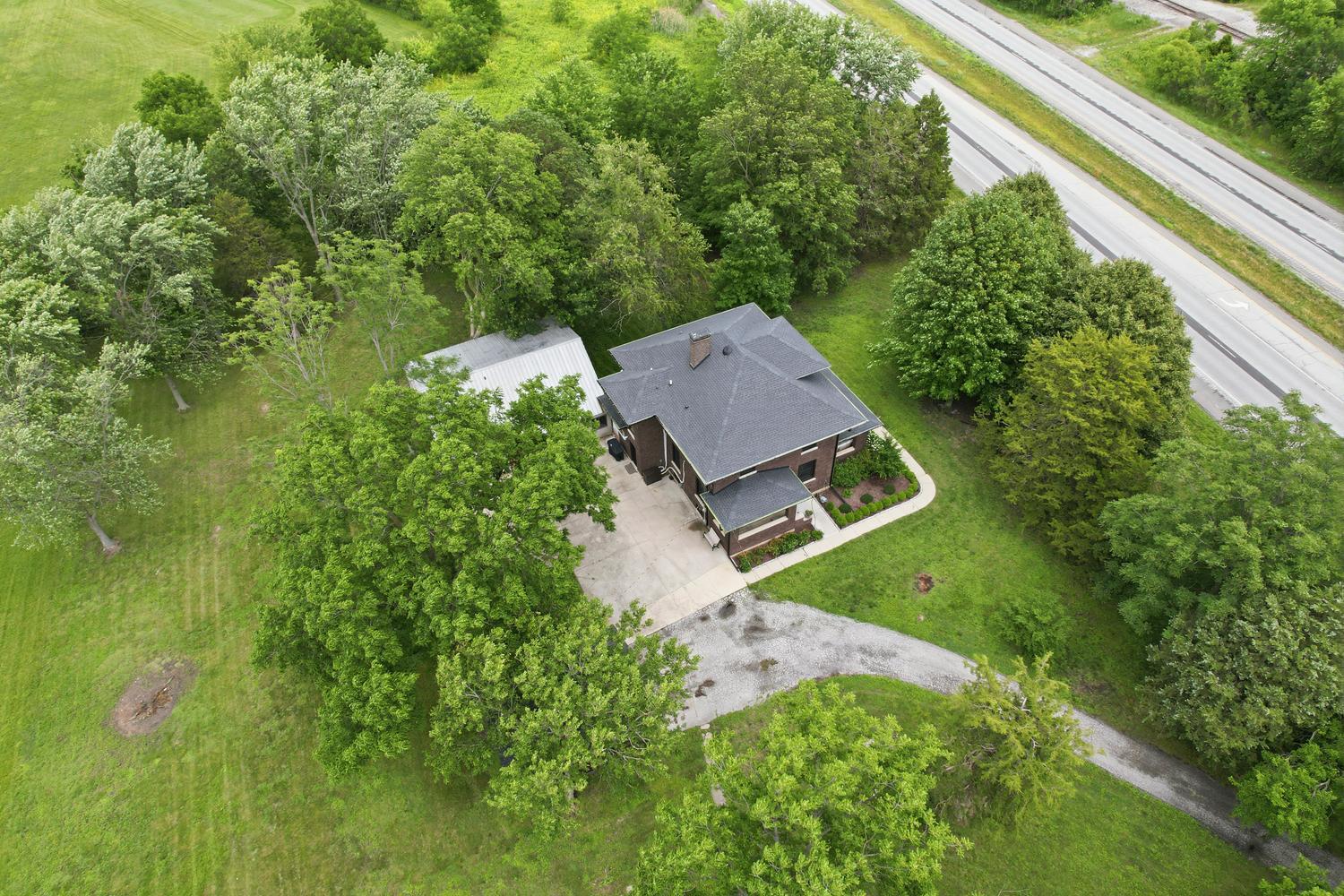 Property photo 42