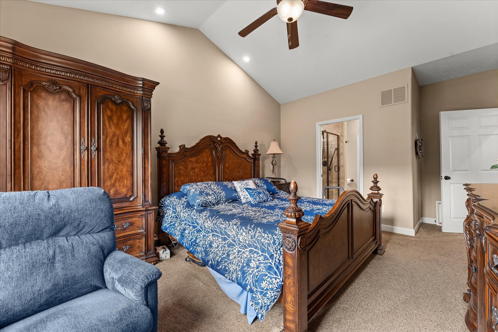 Property photo 33