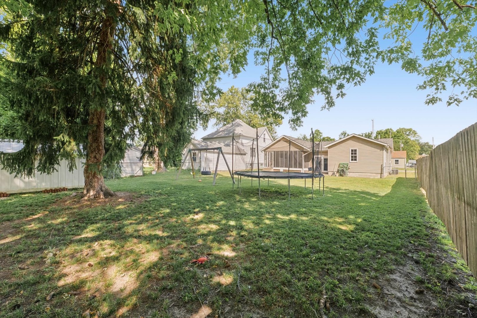 Property photo 32