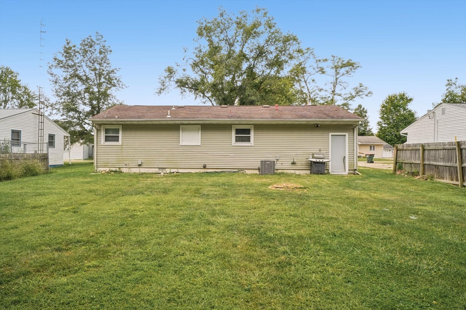 Property photo 30