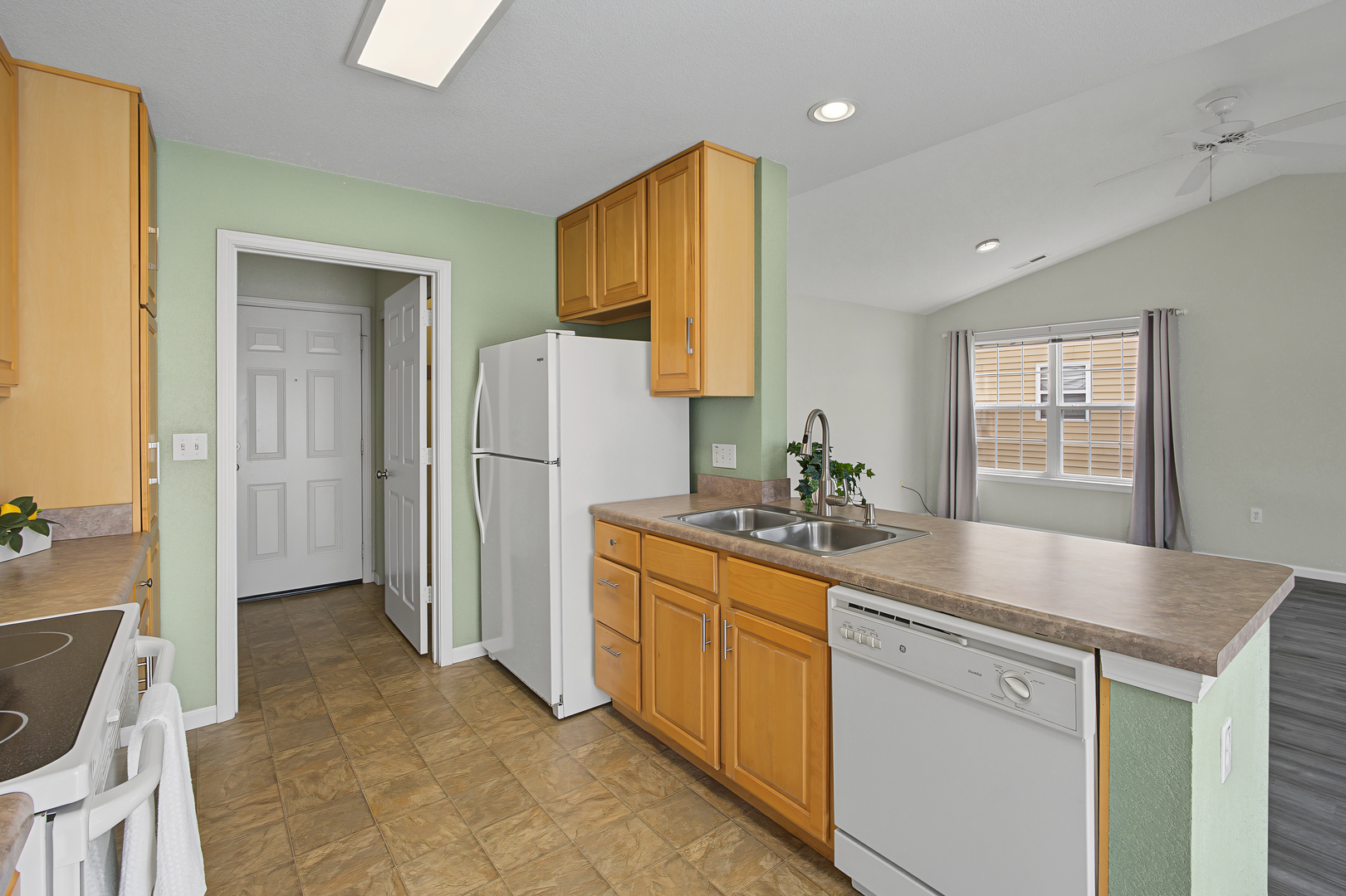 Property photo 24