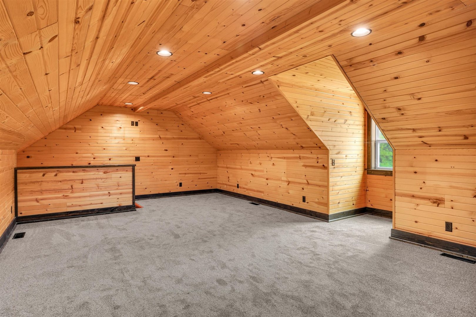 Property photo 64
