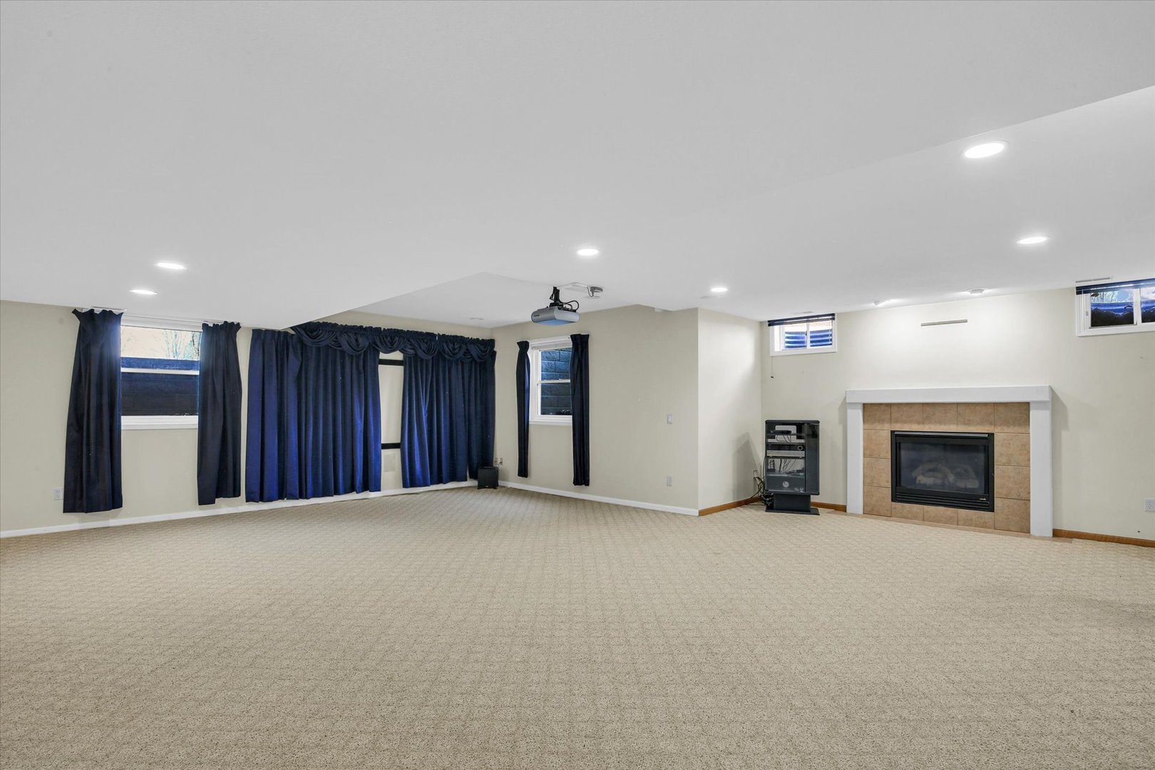 Property photo 50