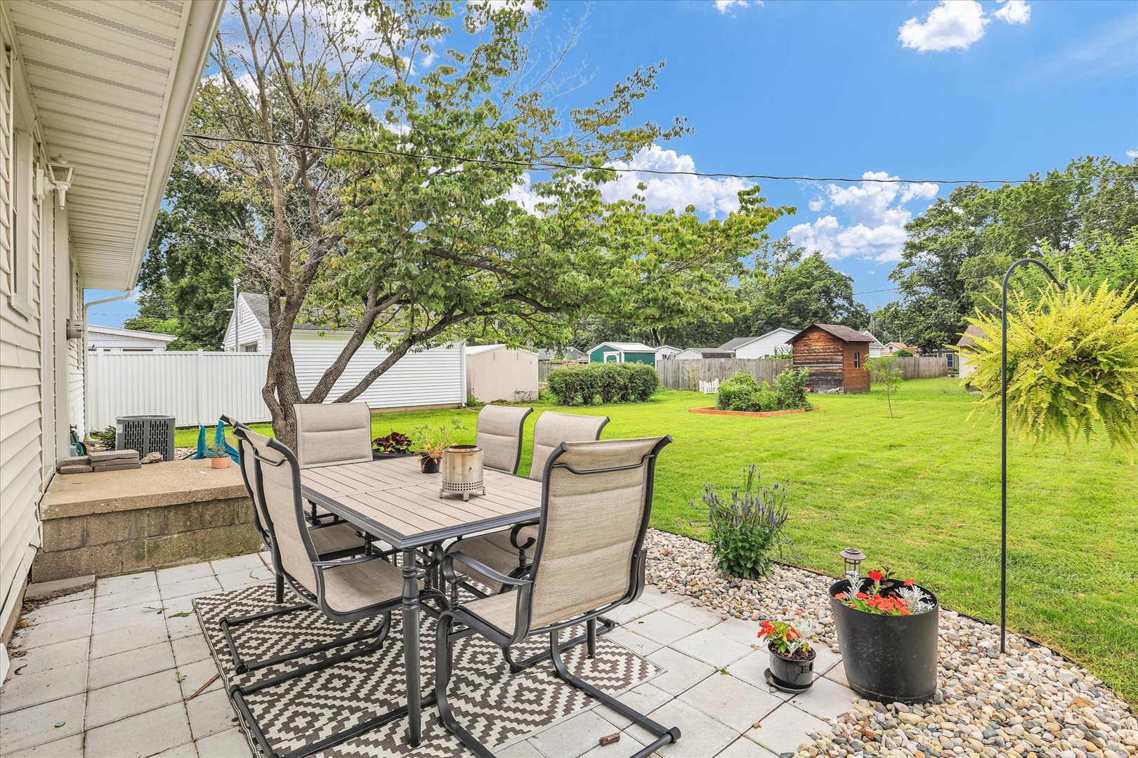 Property photo 28