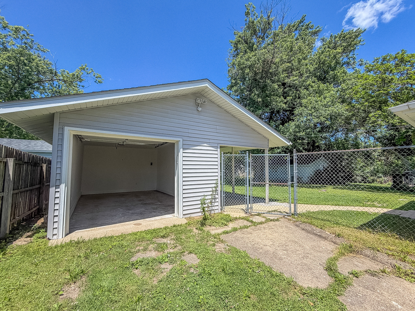 Property photo 41