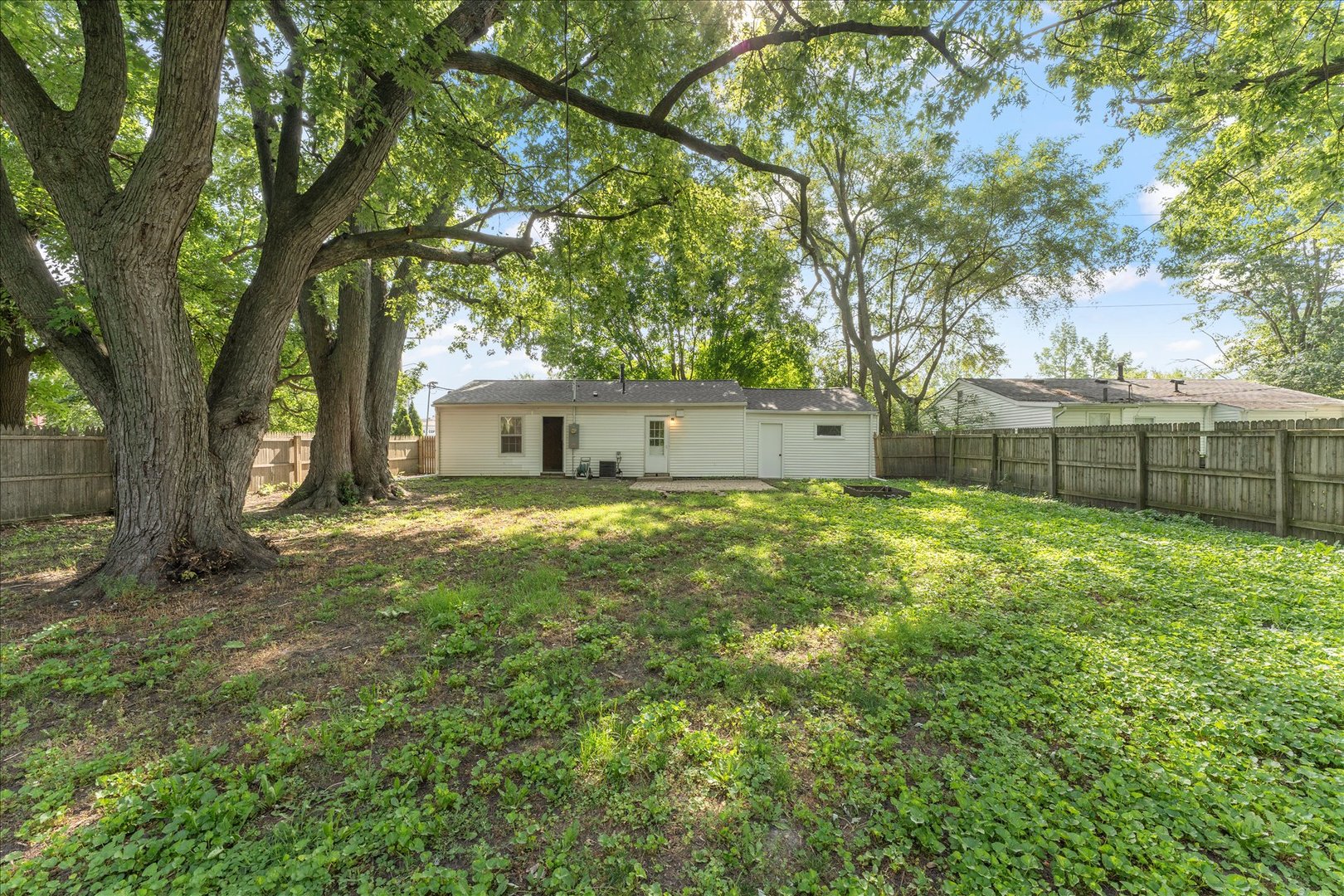 Property photo 25