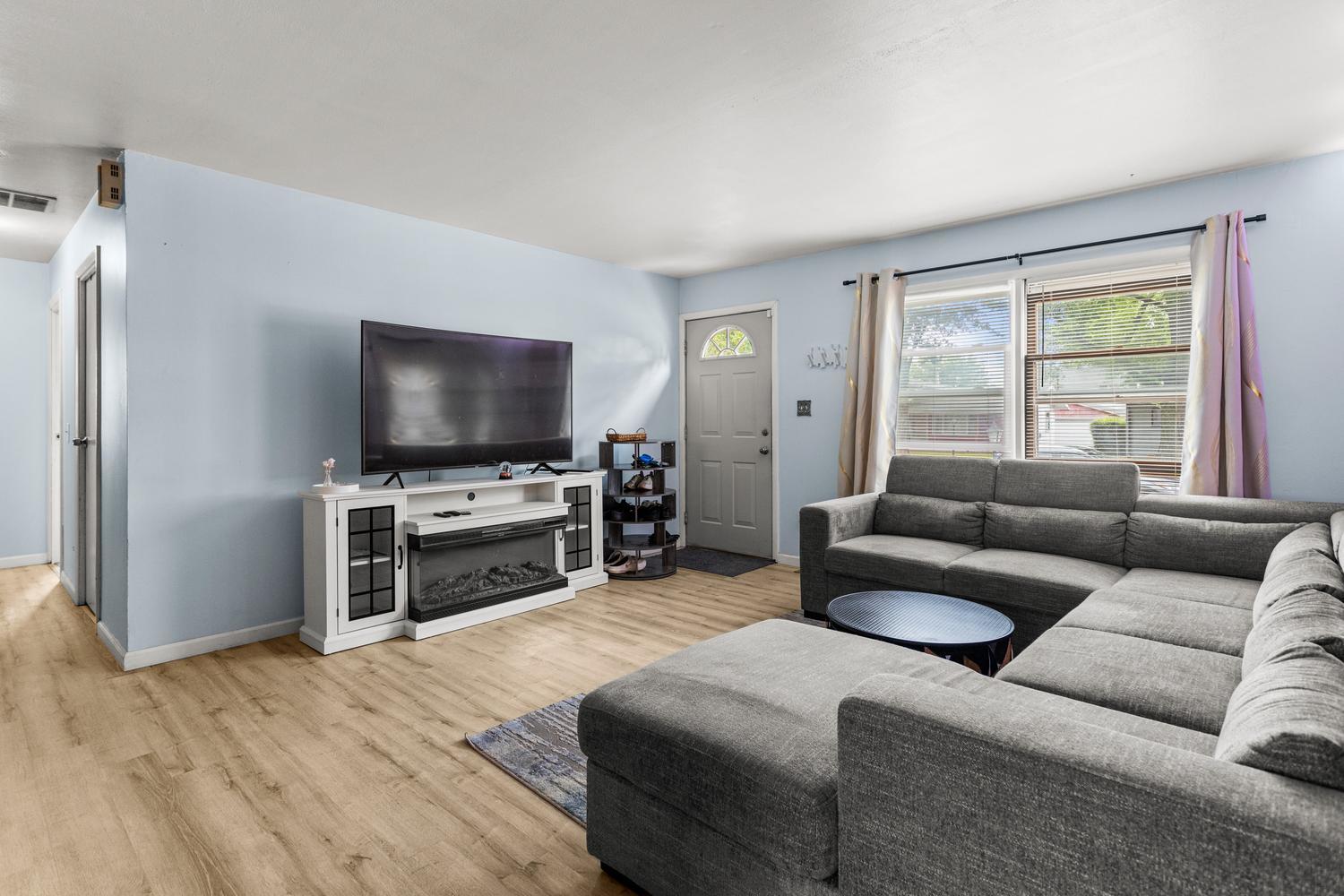 Property photo 8