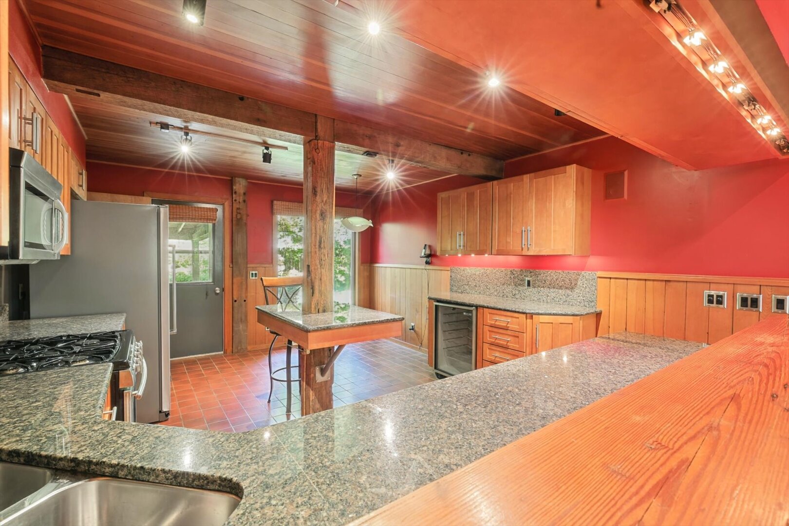 Property photo 25