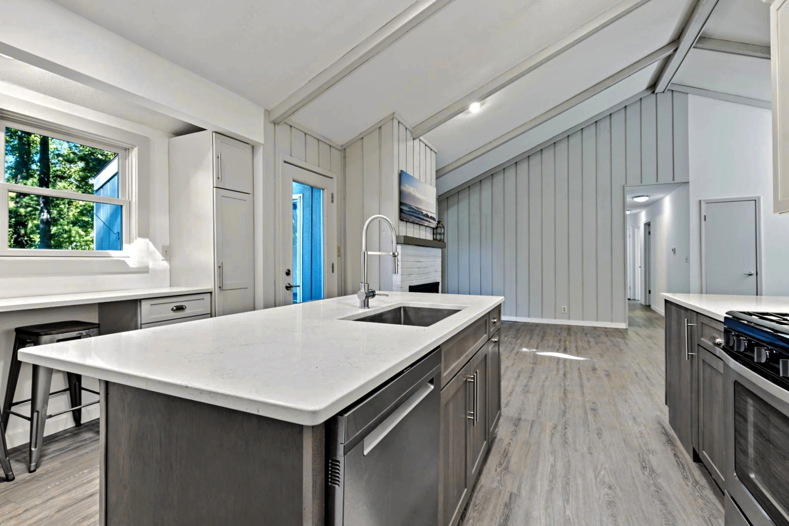 Property photo 73