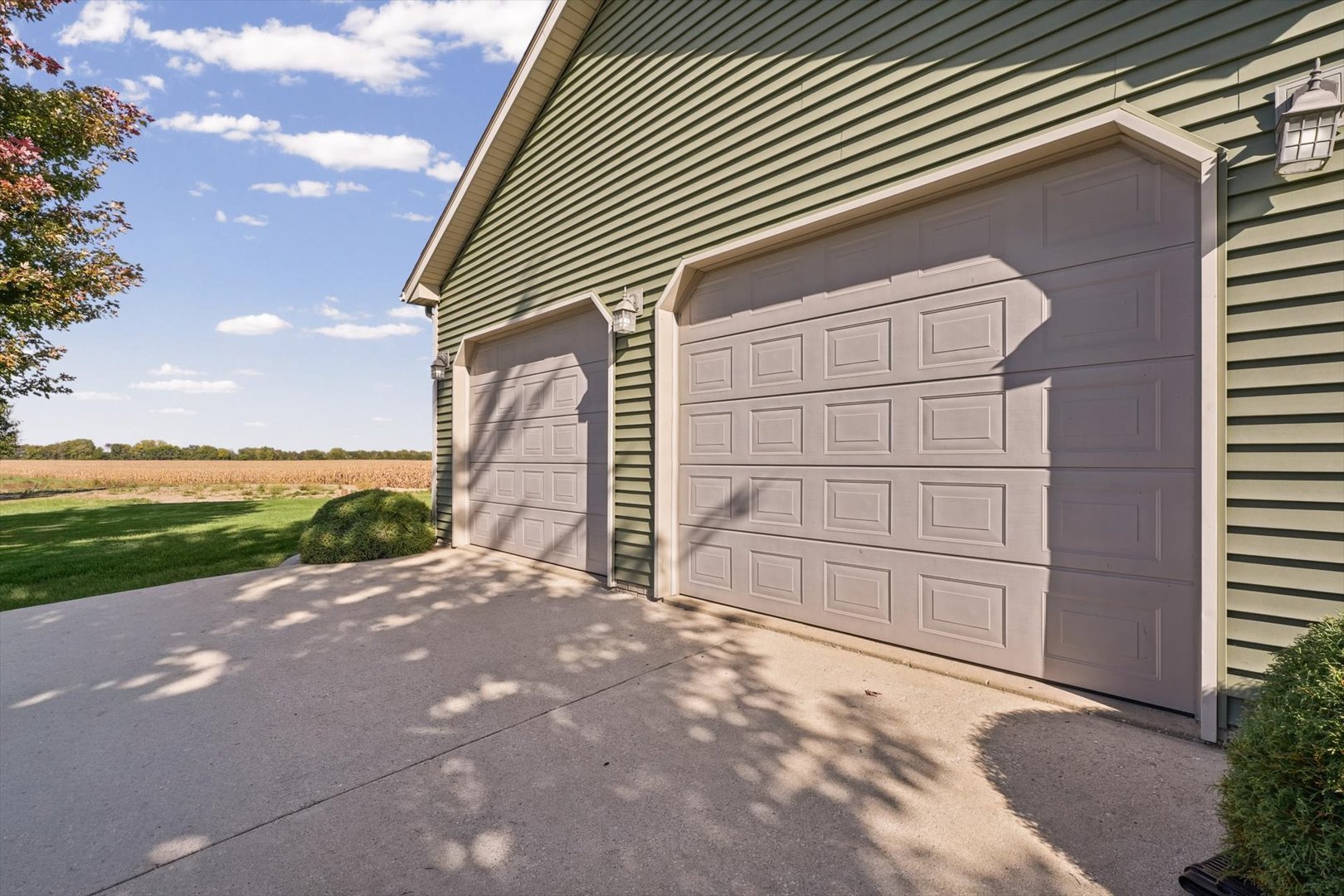 Property photo 44