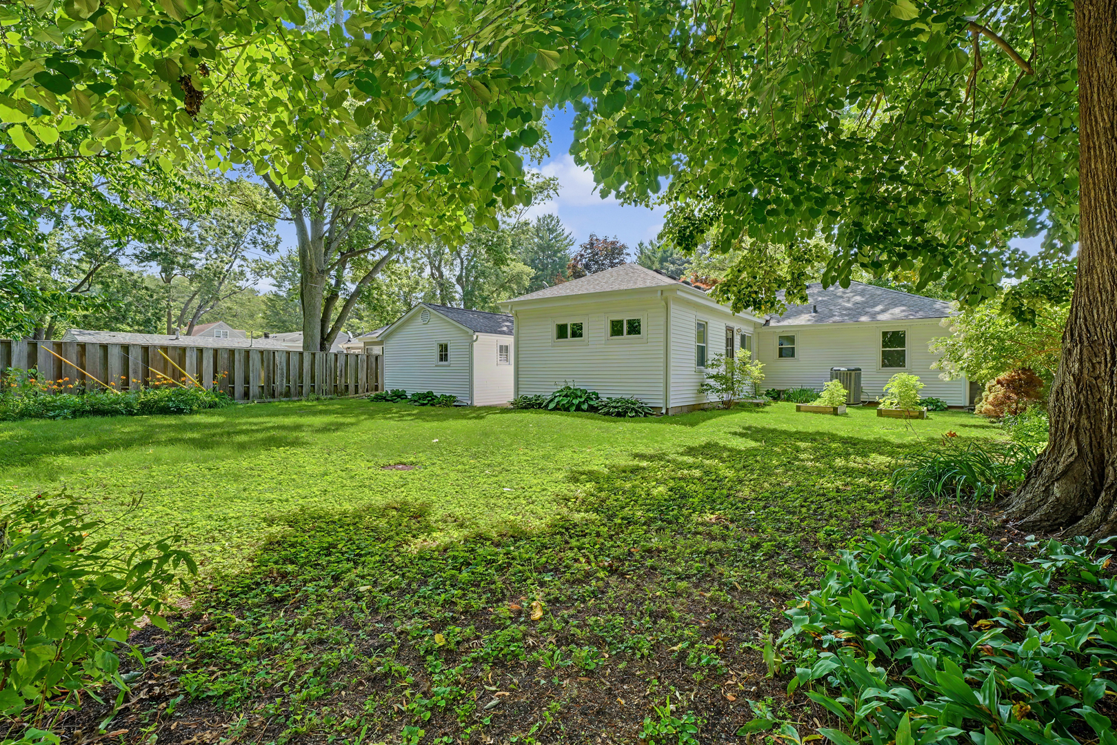 Property photo 31
