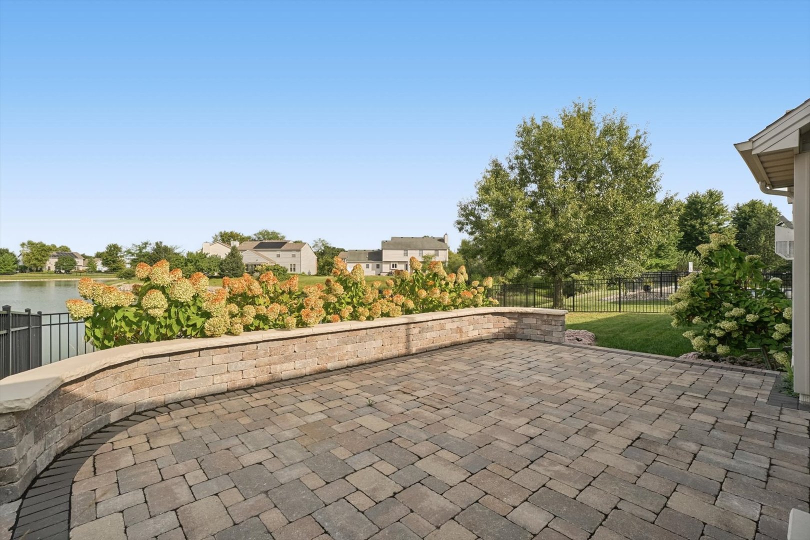 Property photo 63