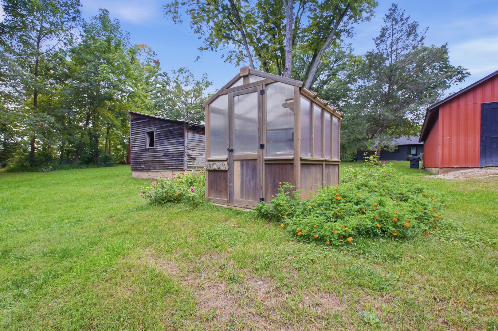 Property photo 40