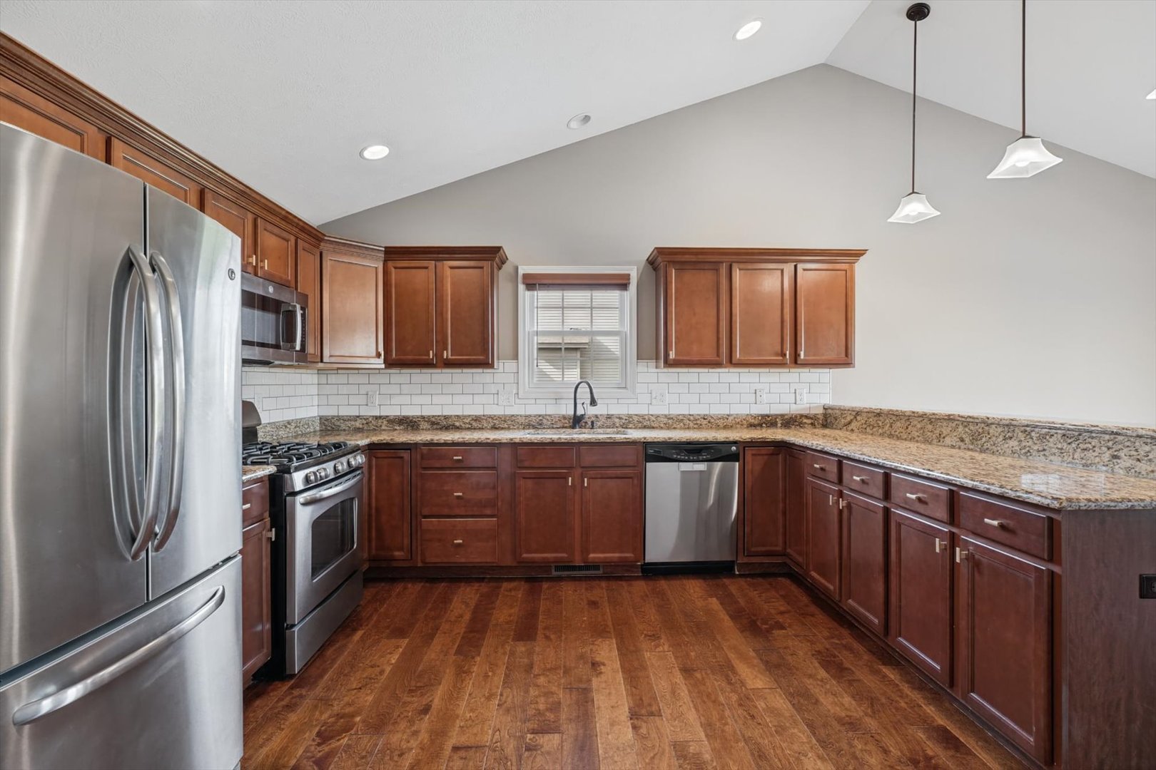 Property photo 24