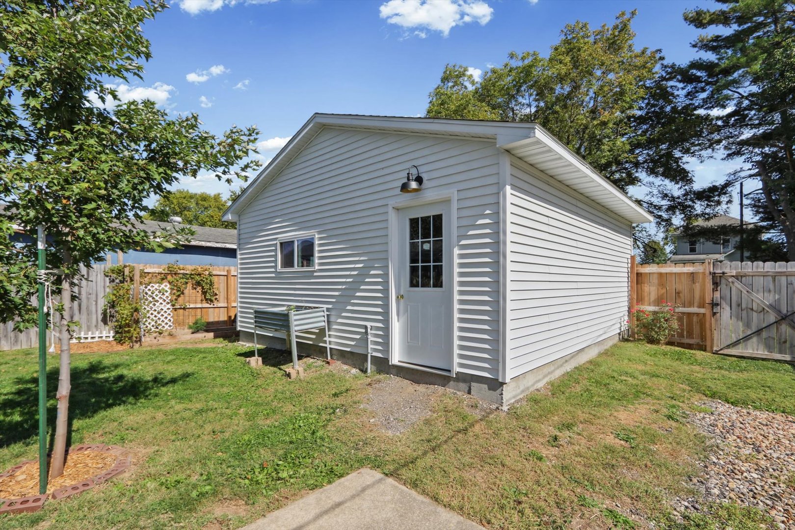 Property photo 34