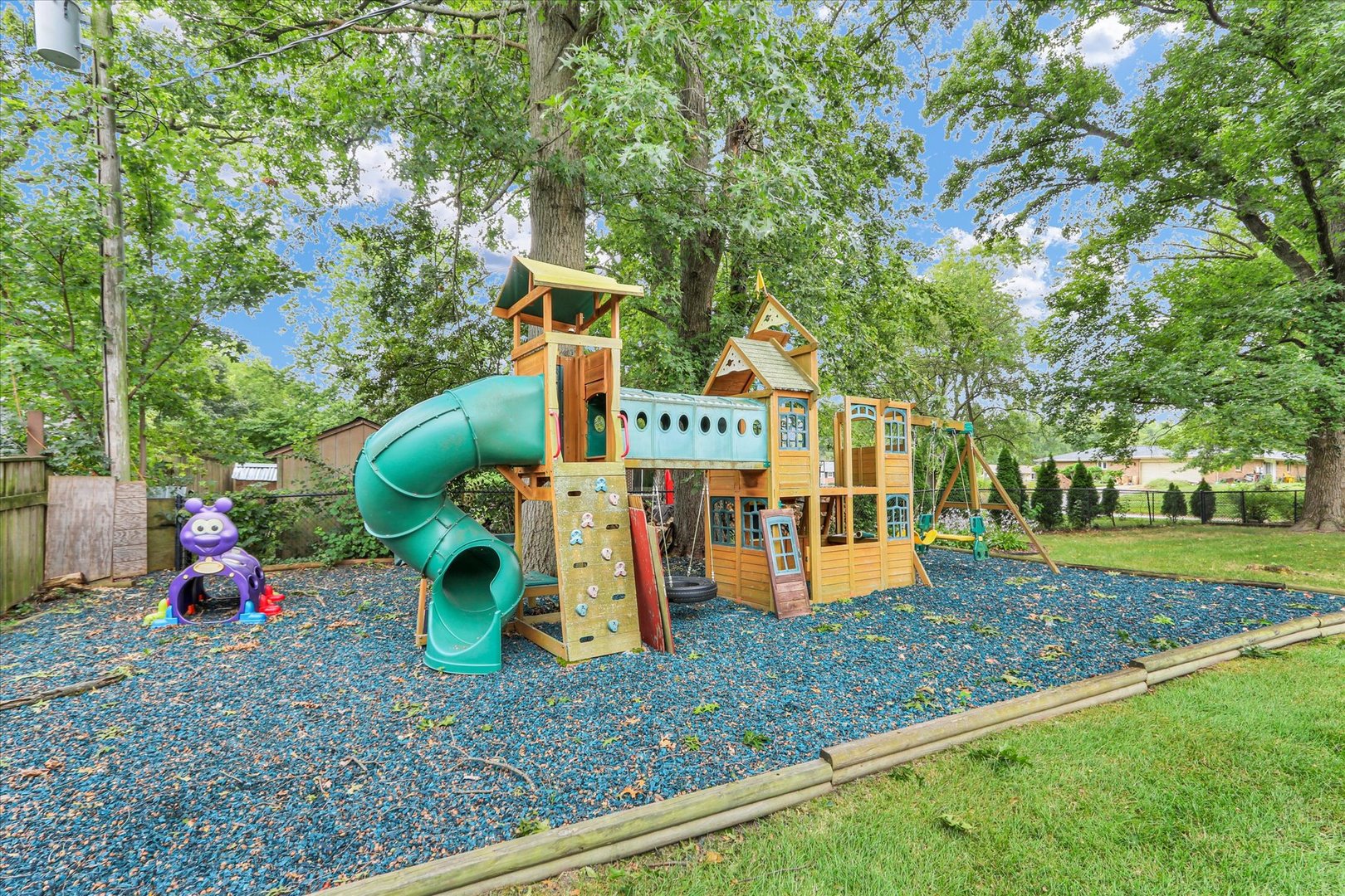 Property photo 38