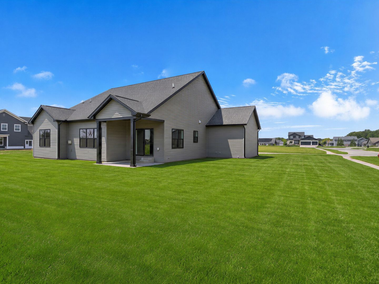 Property photo 35