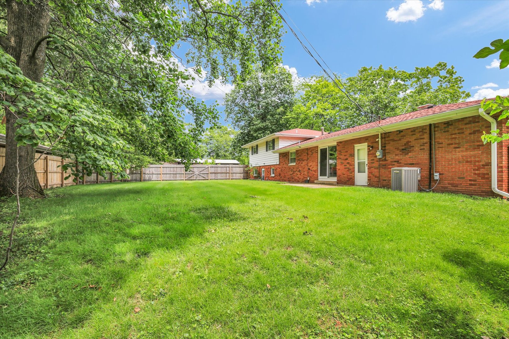 Property photo 33