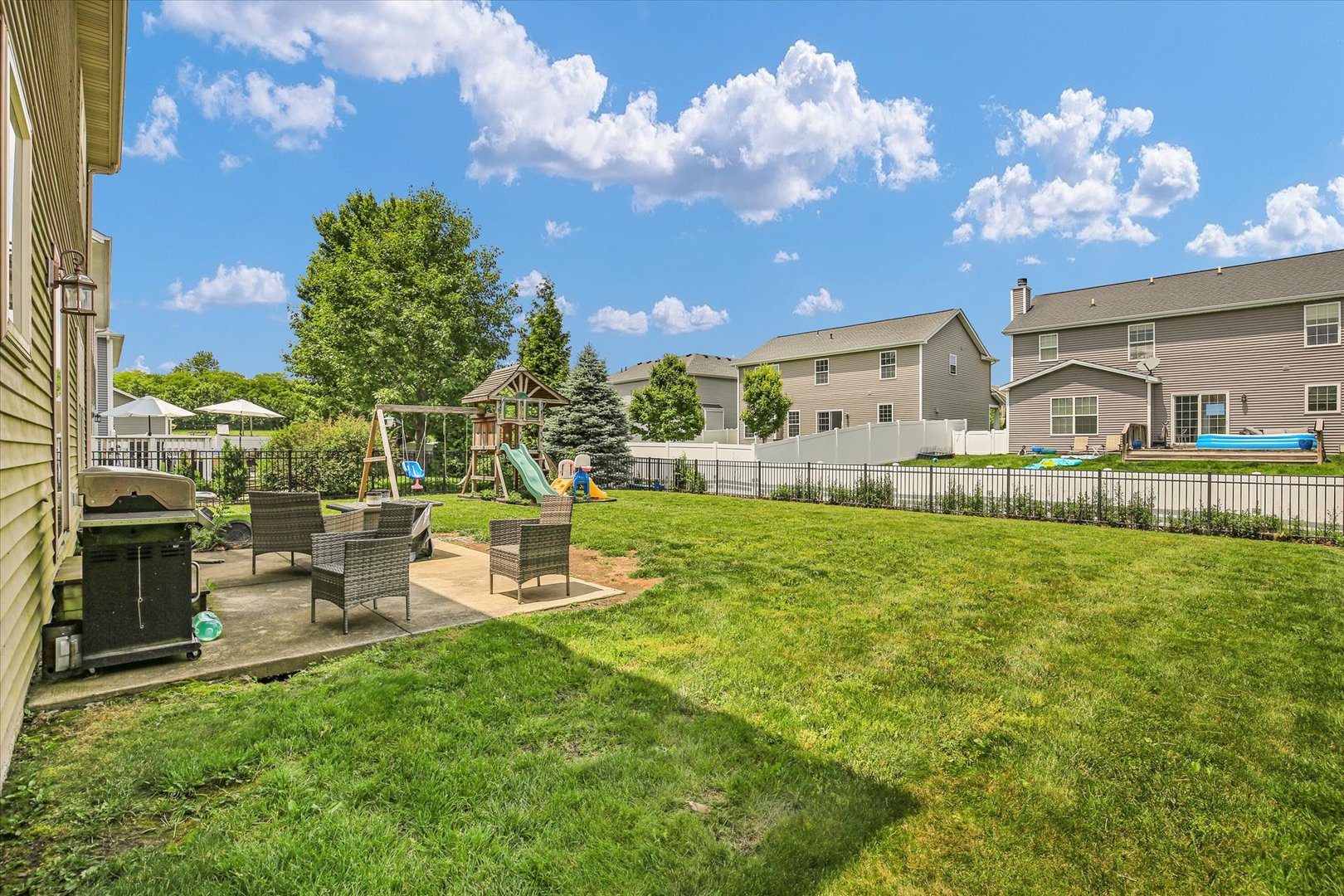 Photo 4 of 110 Blazing Star Drive