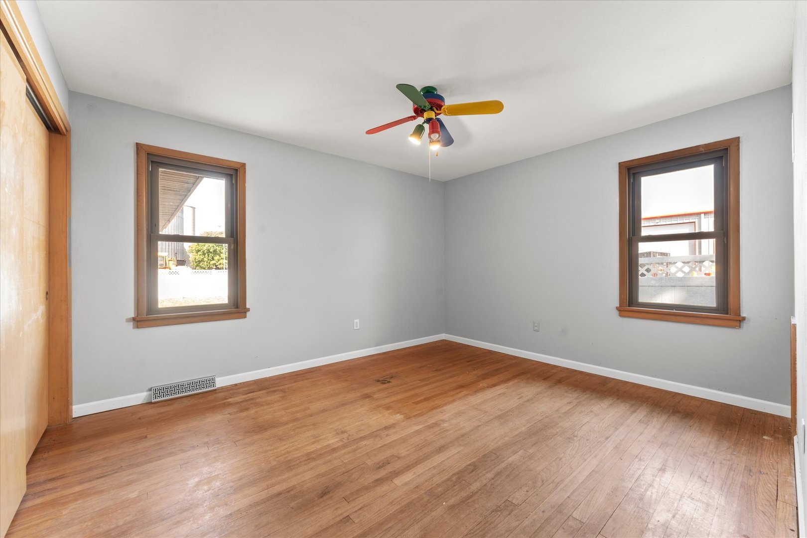 Property photo 24