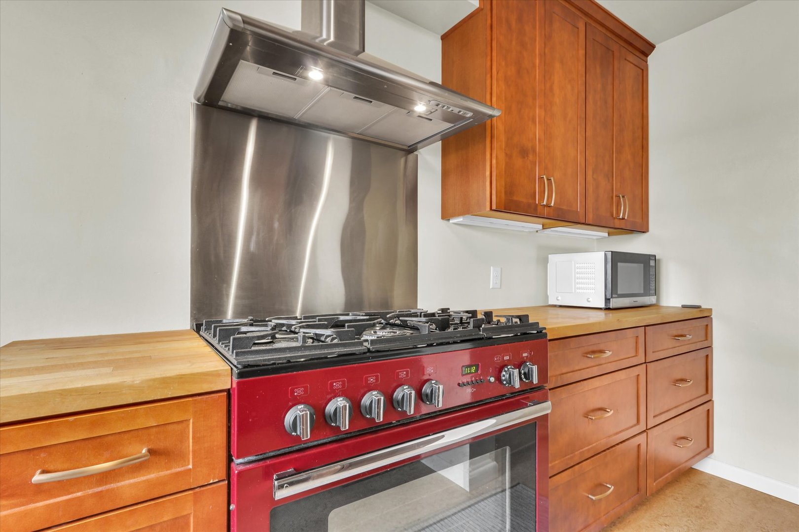 Property photo 24