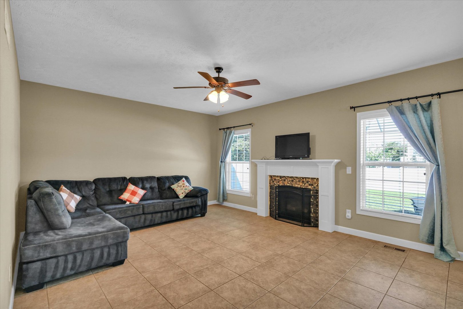 Property photo 12