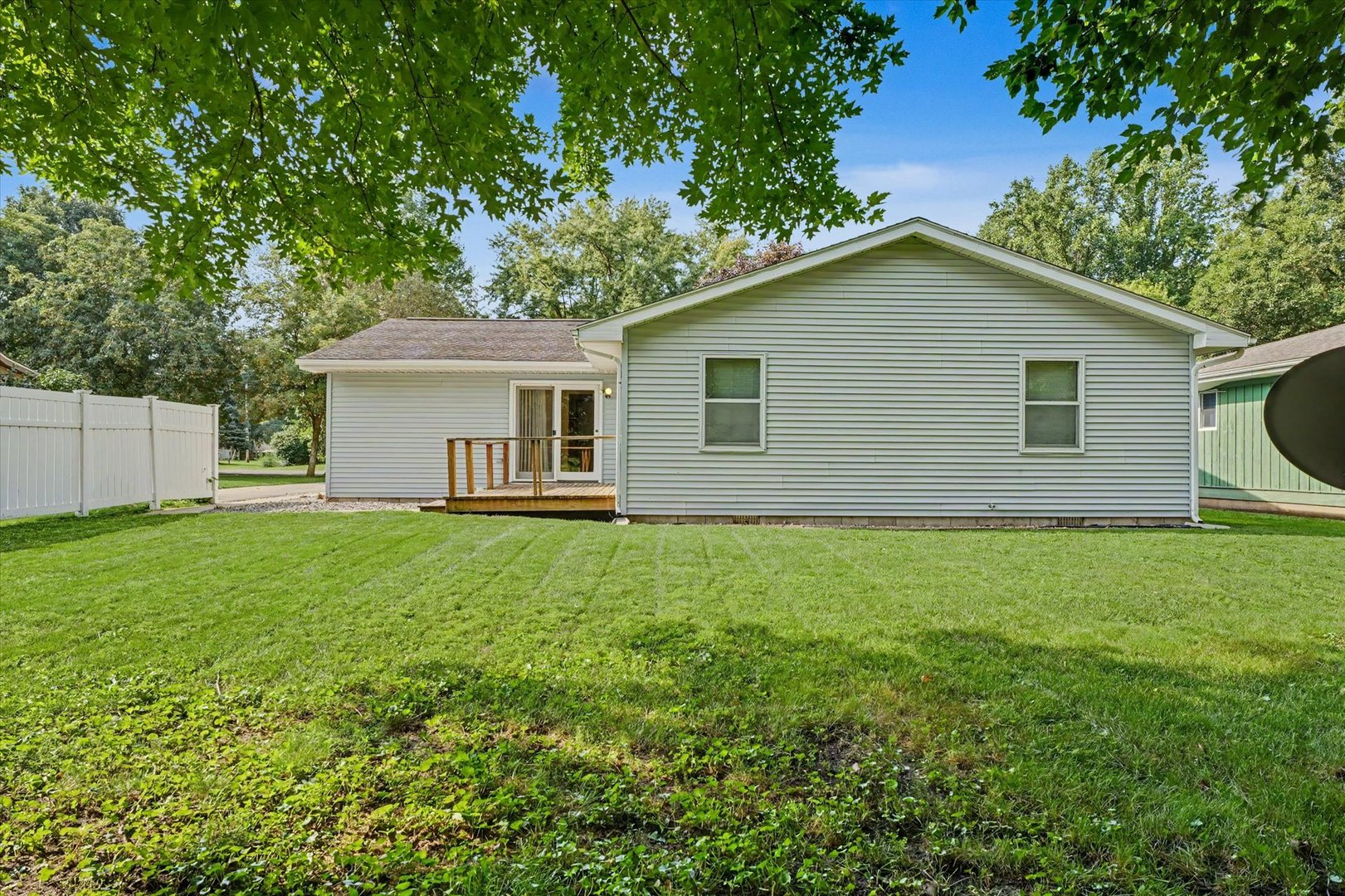 Property photo 33