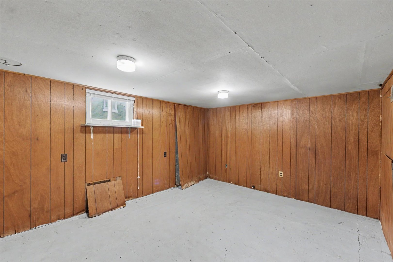Photo 22 of 206 N Victor Street