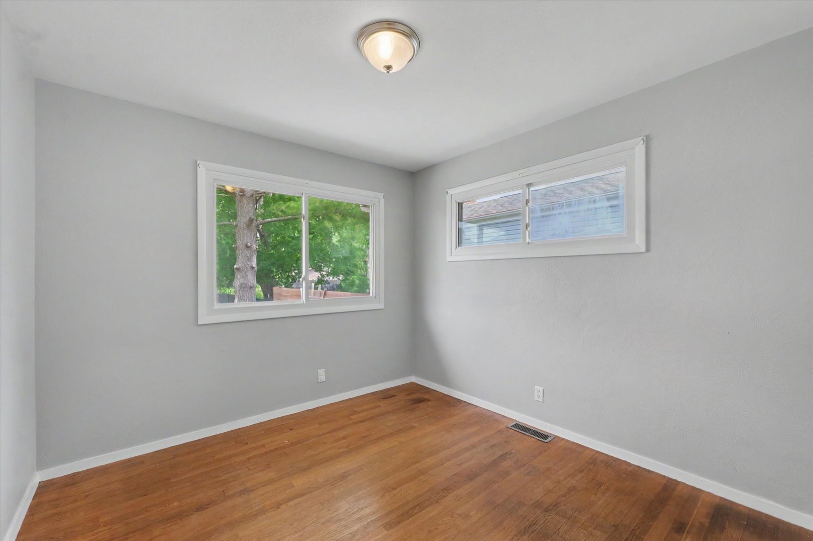 Photo 12 of 806 E Ethel Street
