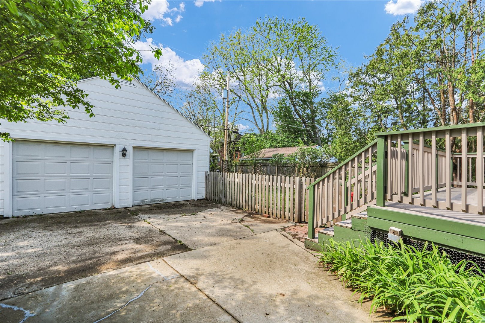Property photo 38
