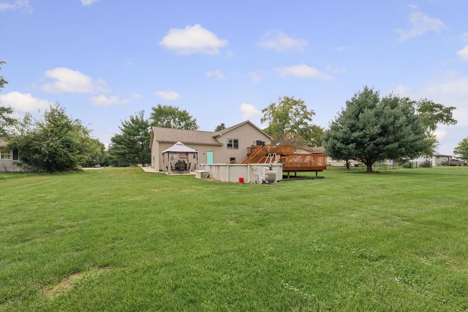 Property photo 44