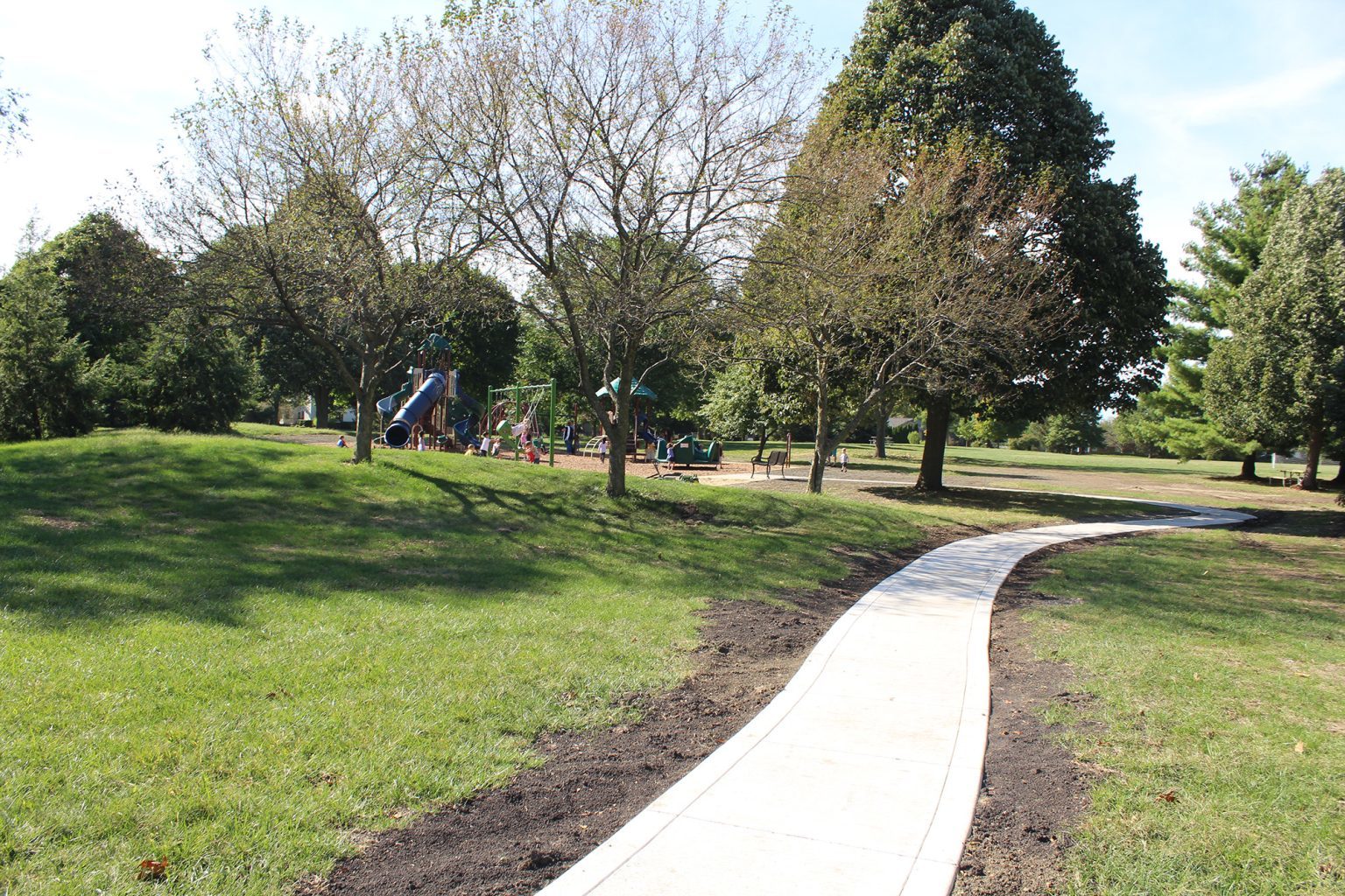 Noel Park walking trails and playground