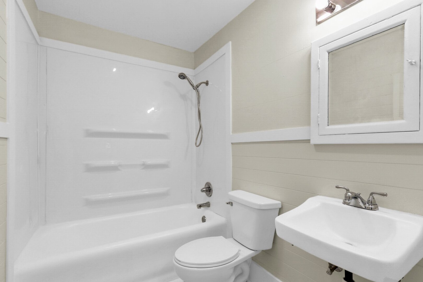 Second Floor Full Bath