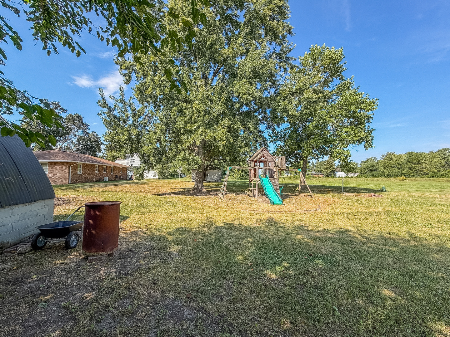 Property photo 36