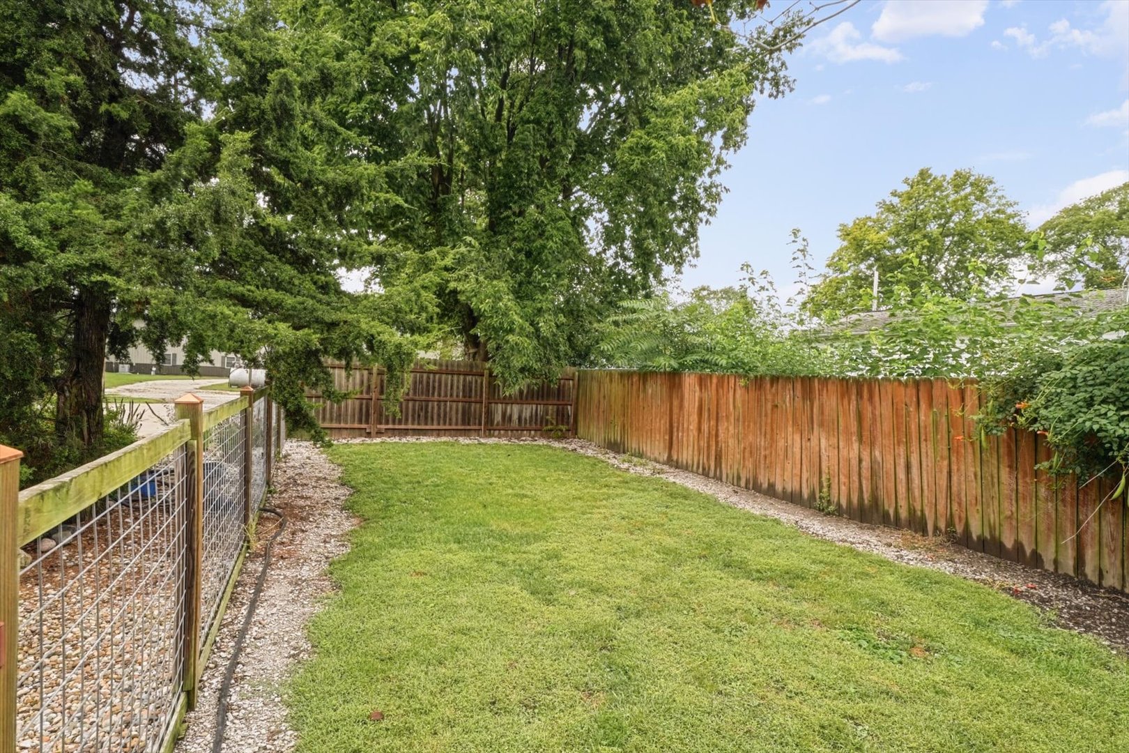 Property photo 63