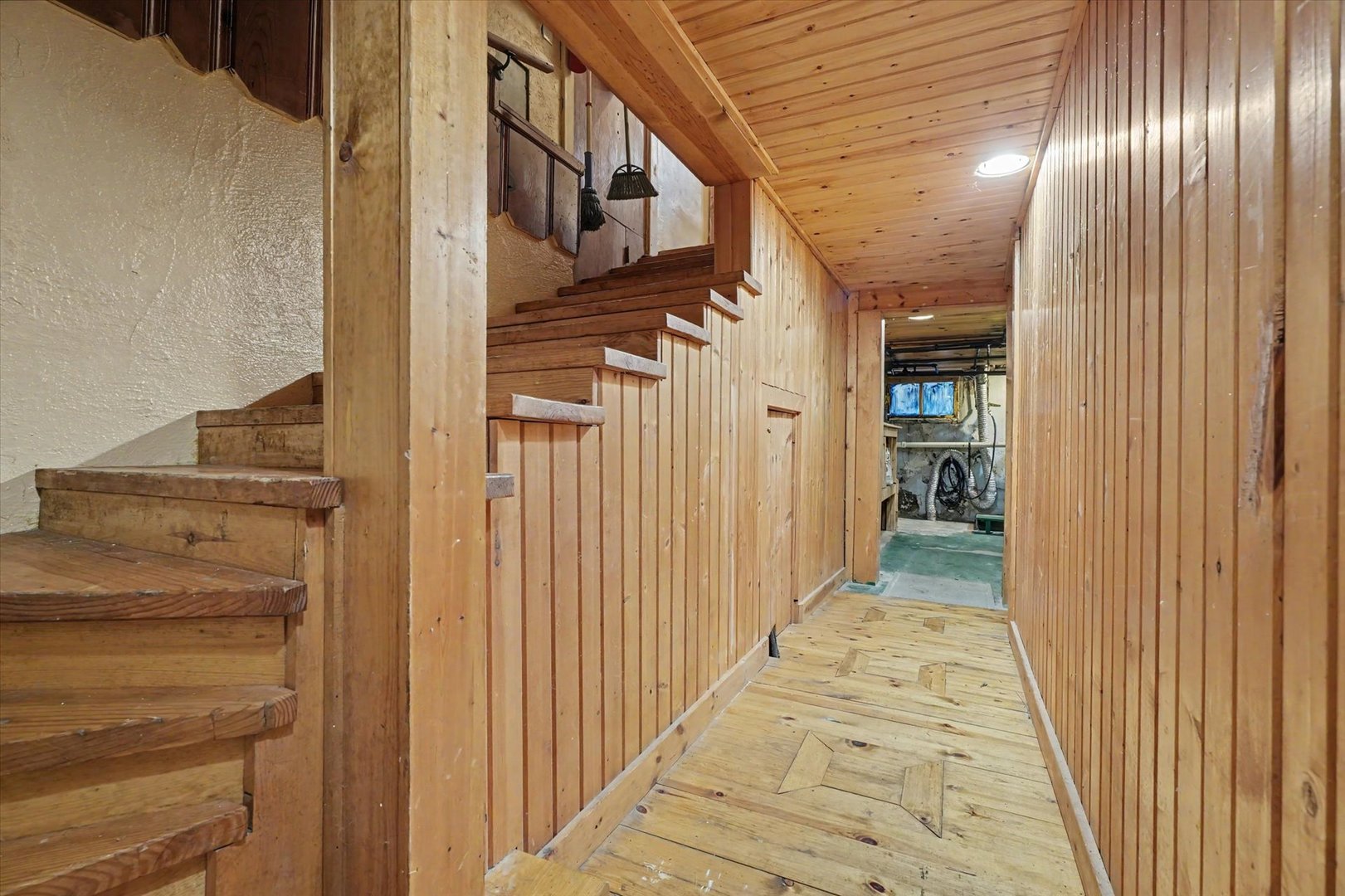 Property photo 35