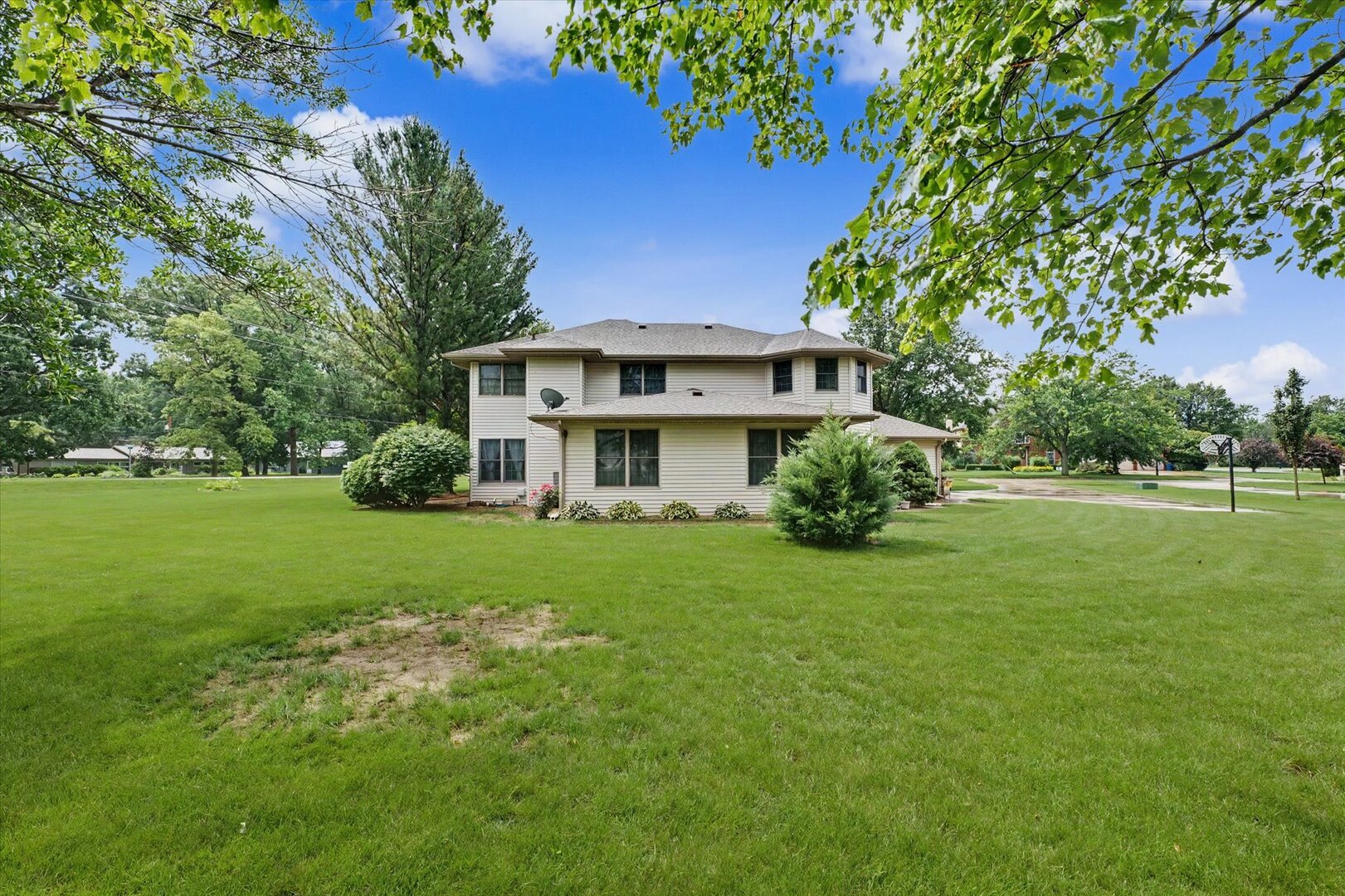 Property photo 40