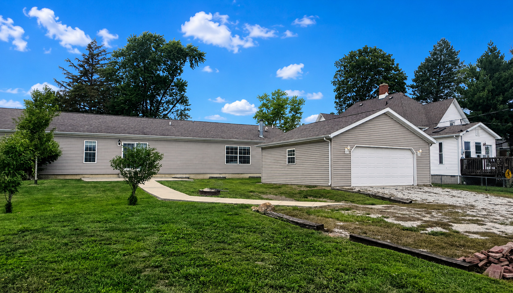 Property photo 23