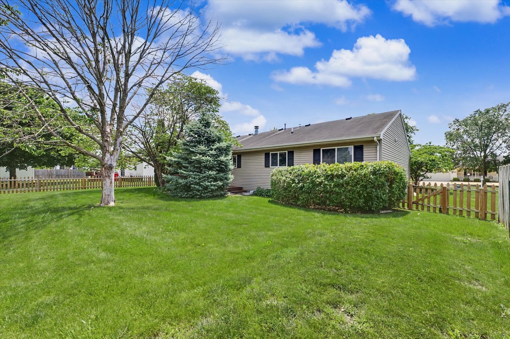 Property photo 24