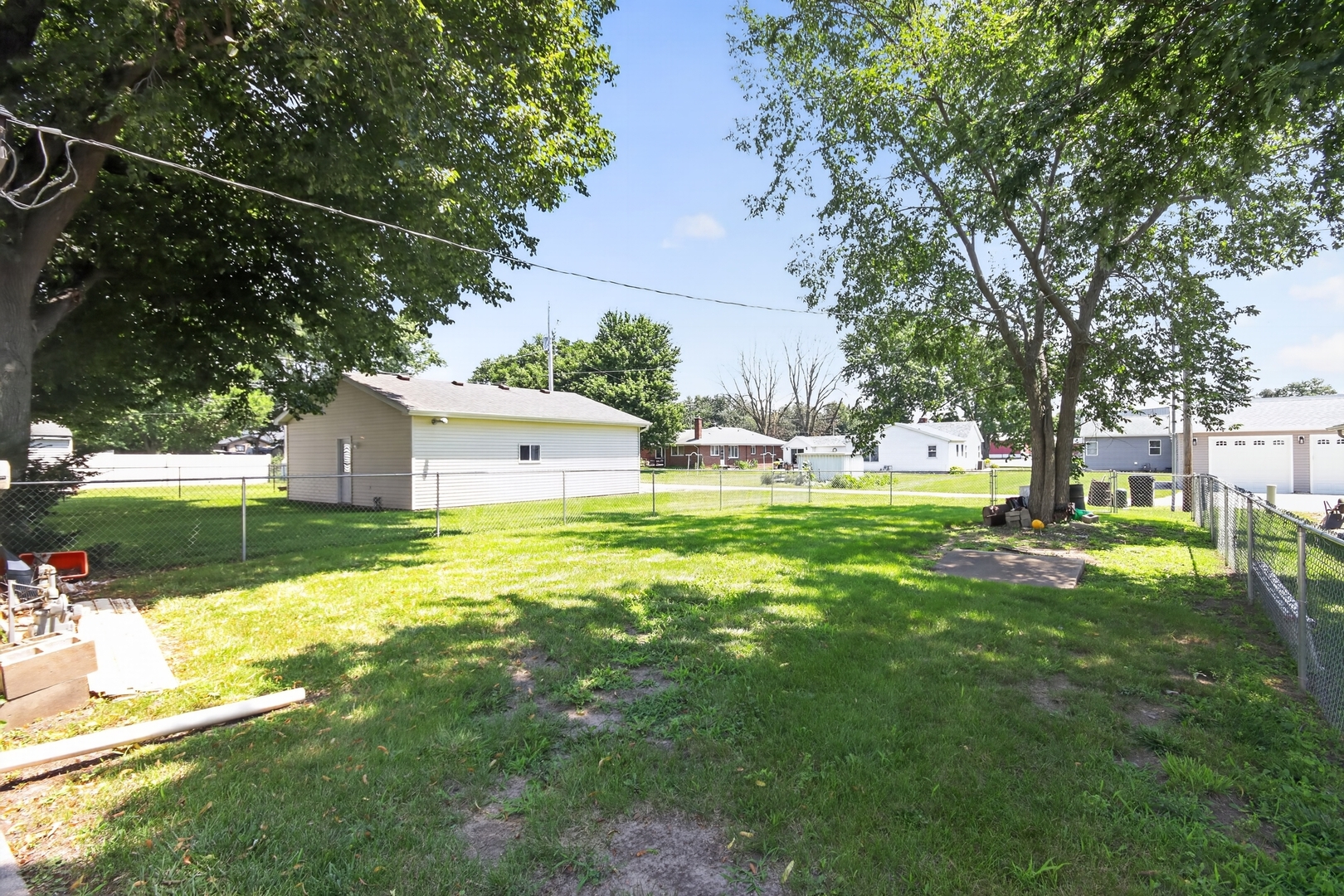 Property photo 33