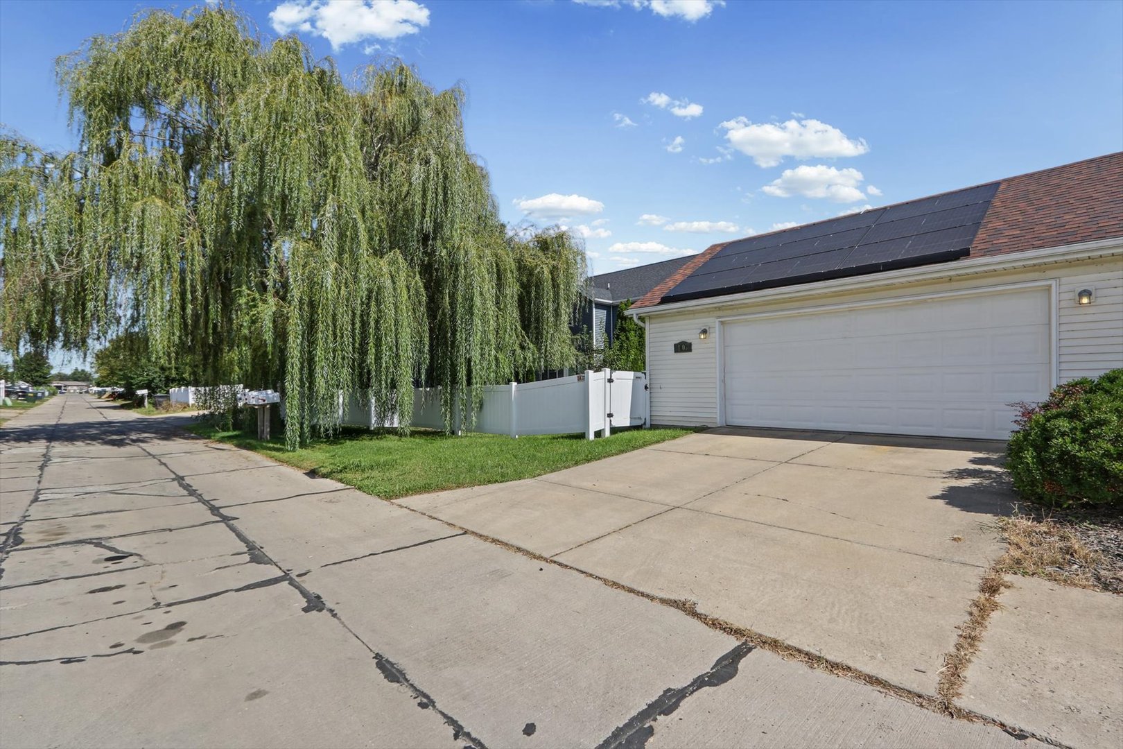 Property photo 37