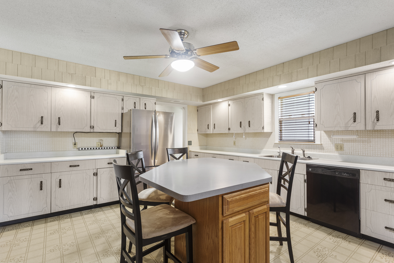 Property photo 24