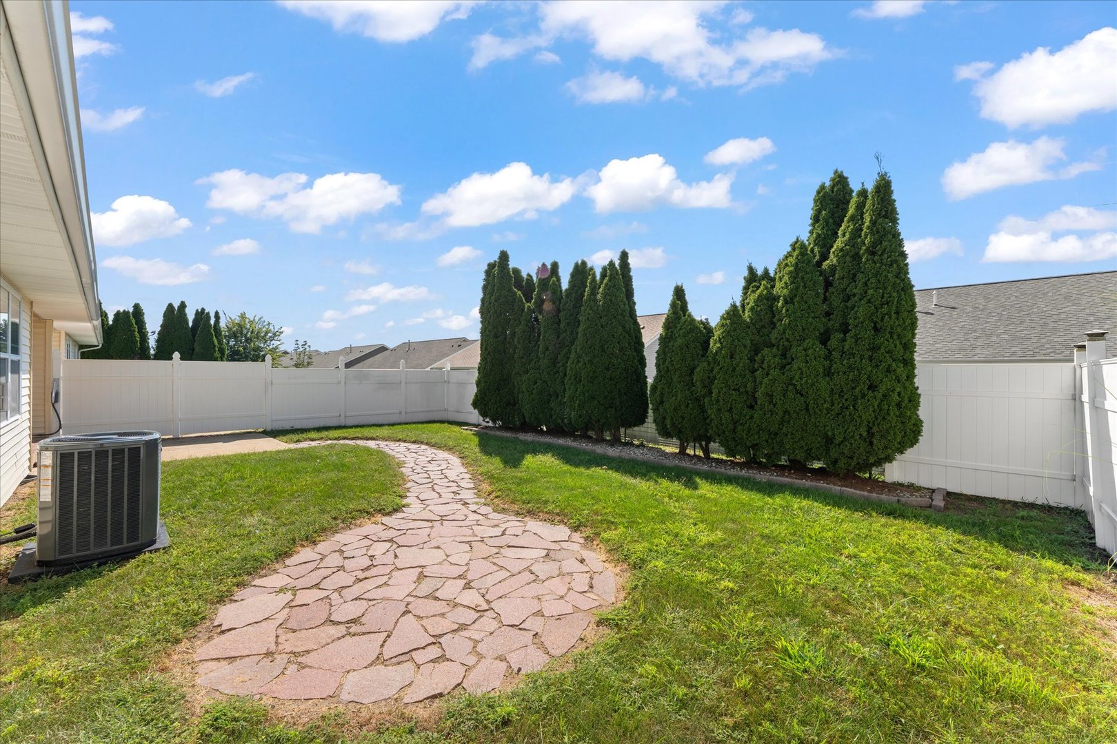 Property photo 34