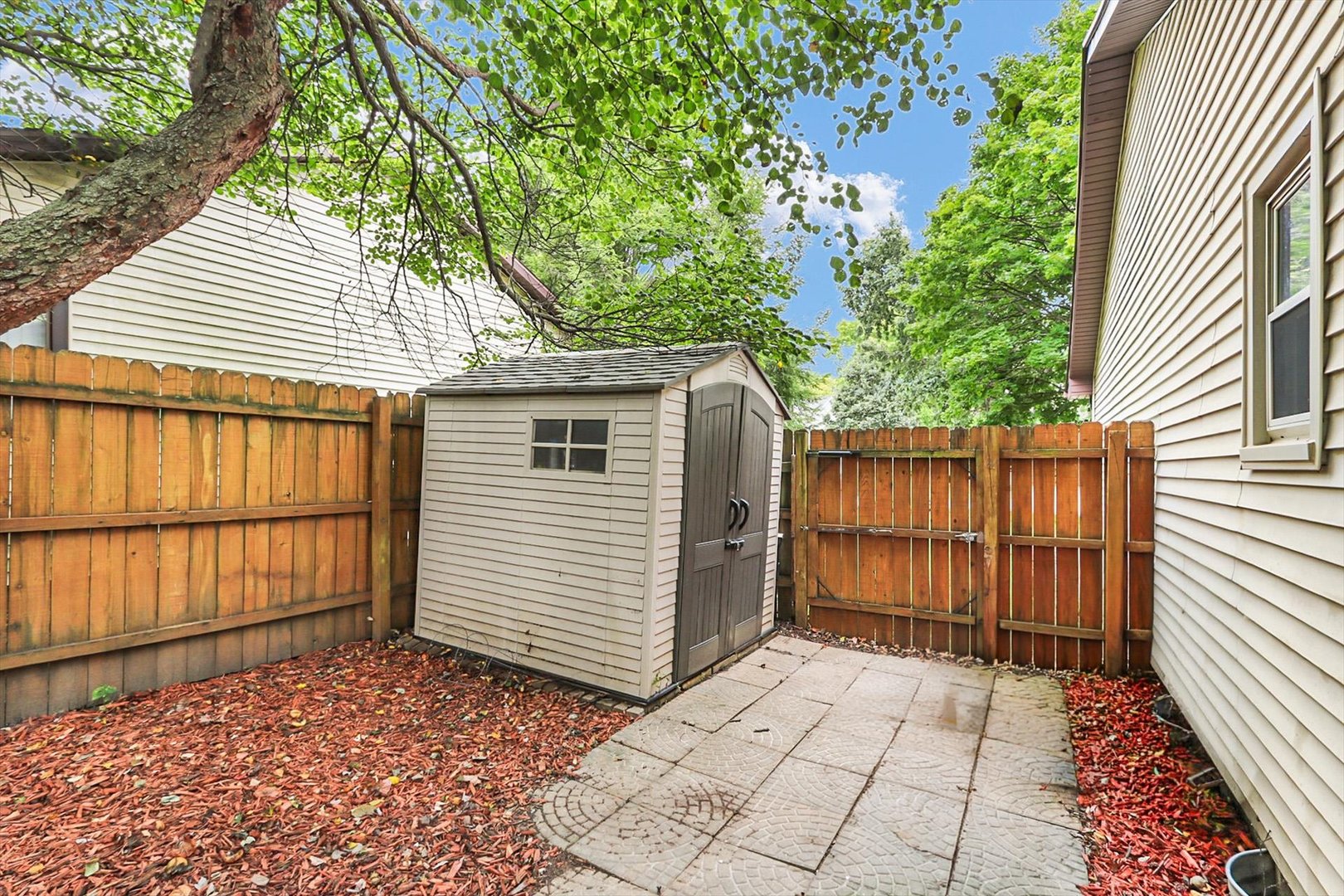 Property photo 31